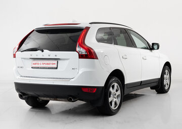 Volvo XC60 Вид 4