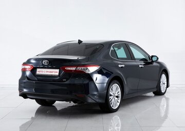 Toyota Camry Вид 4