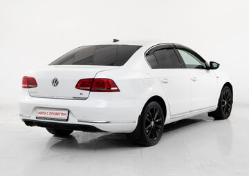 Volkswagen Passat Вид 4