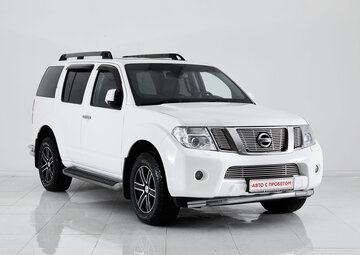 Nissan Pathfinder Вид 3