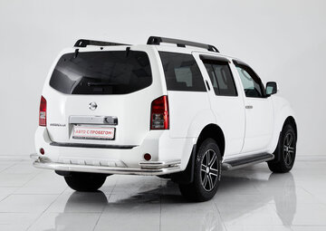 Nissan Pathfinder Вид 4