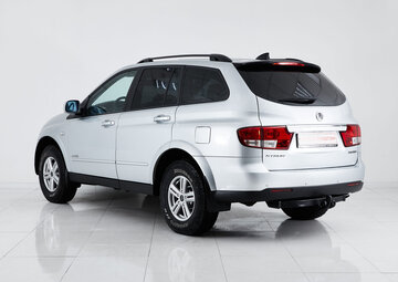 Ssangyong Kyron Вид 4