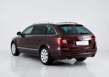Skoda Superb Вид 4