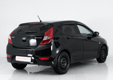 Hyundai Solaris Вид 4