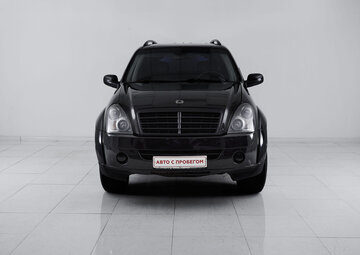 Ssangyong Rexton Вид 2