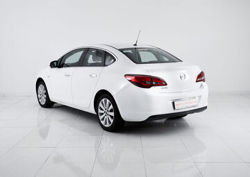 Opel Astra Вид 4