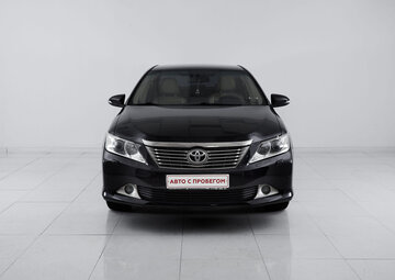 Toyota Camry Вид 2