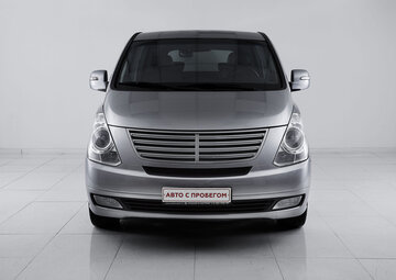 Hyundai Grand Starex Вид 2