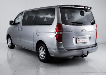 Hyundai Grand Starex Вид 5