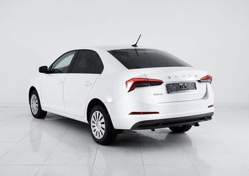 Skoda Rapid Вид 4