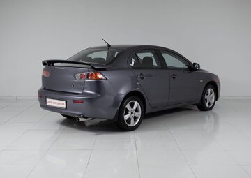 Mitsubishi Lancer Вид 4