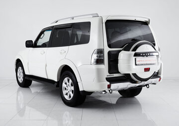 Mitsubishi Pajero Вид 5