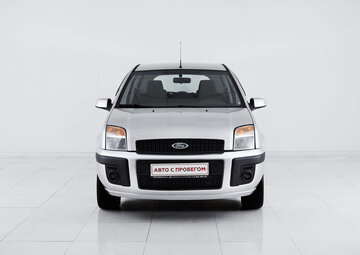 Ford Fusion Вид 2