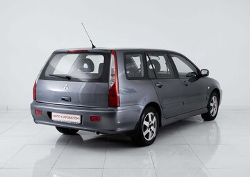 Mitsubishi Lancer Вид 4