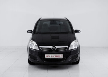 Opel Zafira Вид 2