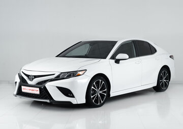 Toyota Camry Вид 1