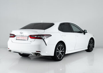 Toyota Camry Вид 4