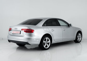 Audi A4 Вид 4