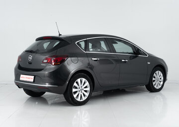Opel Astra Вид 4