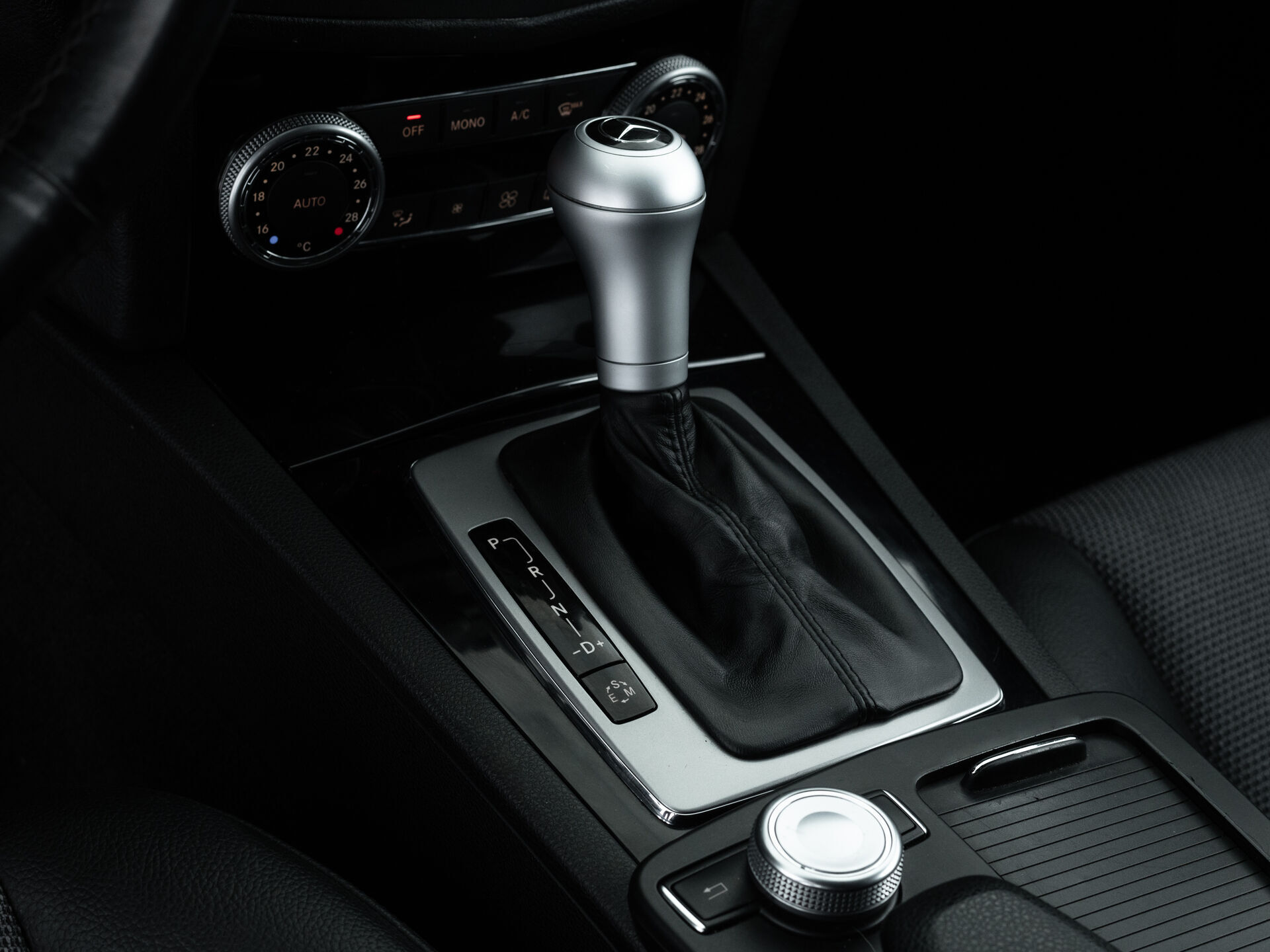 Mercedes benz C-Класс