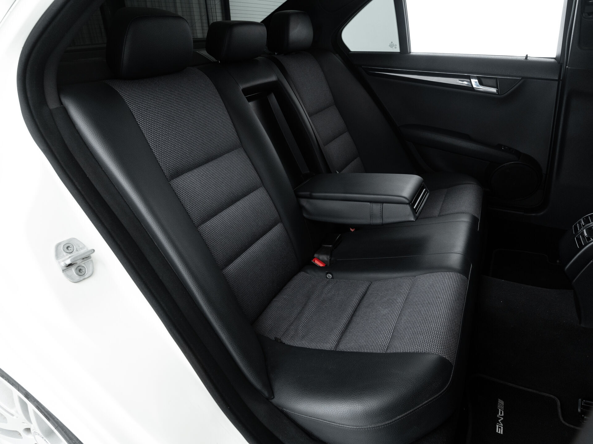 Mercedes benz C-Класс