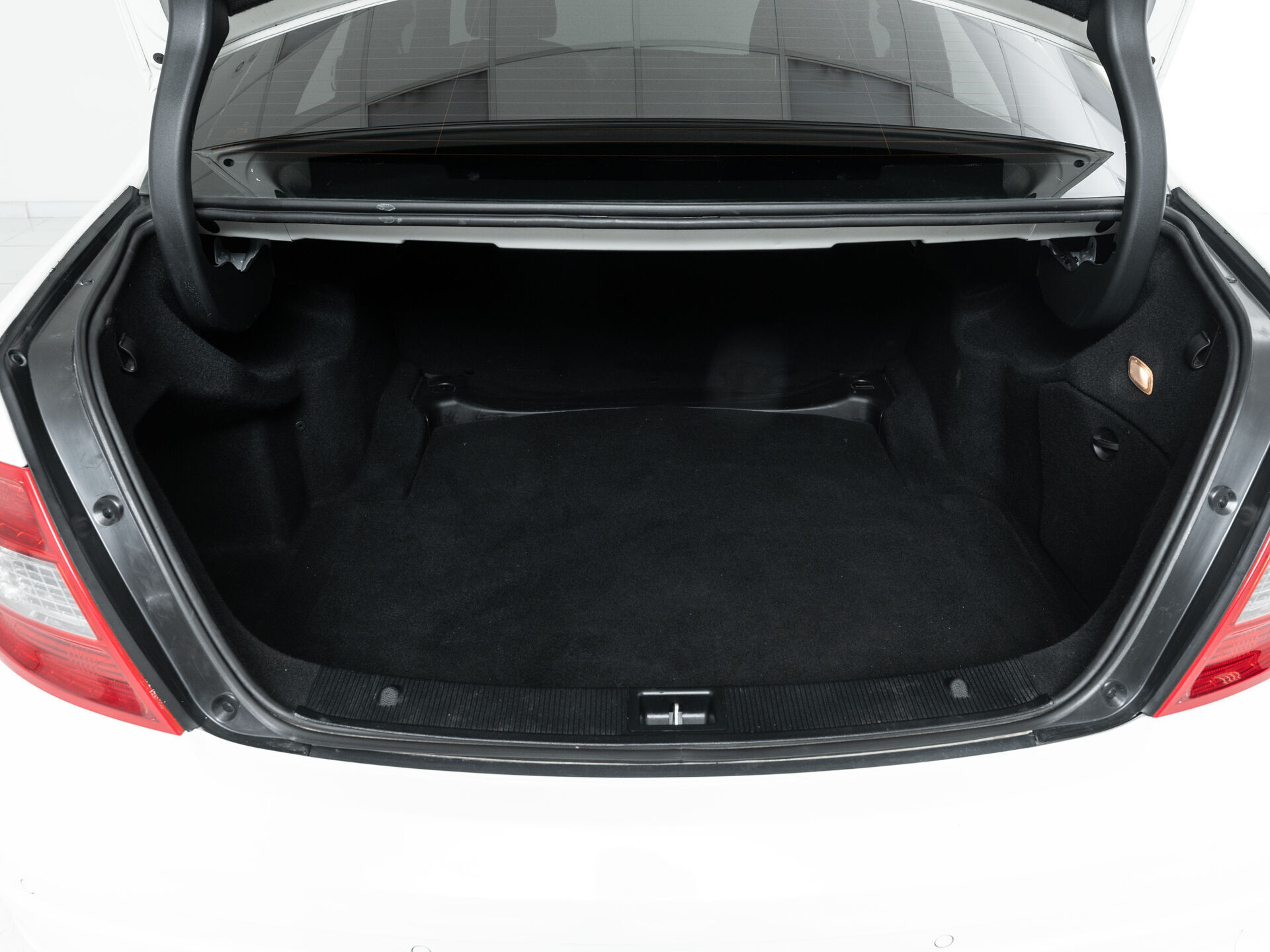 Mercedes benz C-Класс