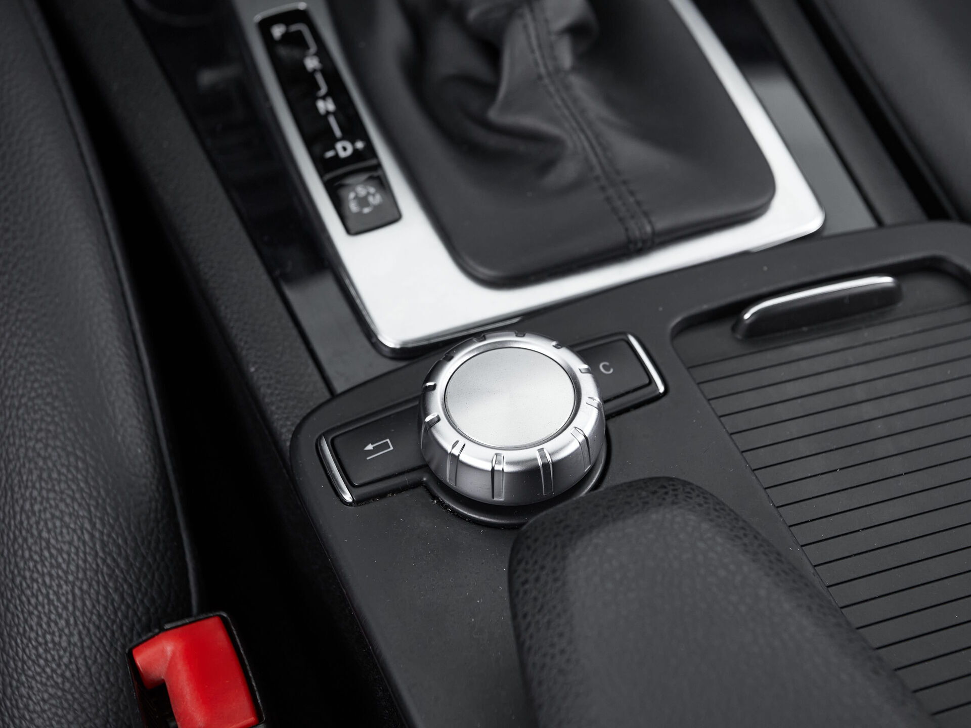 Mercedes benz C-Класс