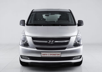 Hyundai Grand Starex Вид 2
