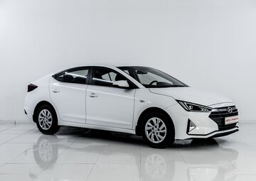 Hyundai Elantra Вид 3