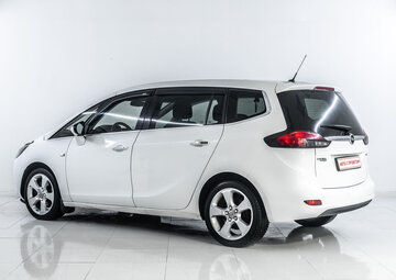 Opel Zafira Вид 5