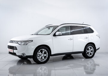 Mitsubishi Outlander Вид 1