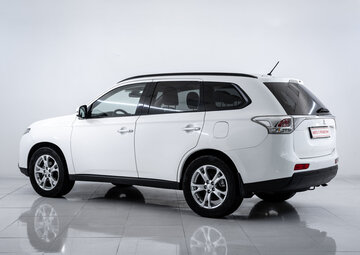 Mitsubishi Outlander Вид 5