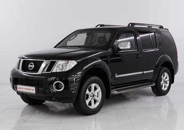 Nissan Pathfinder Вид 1