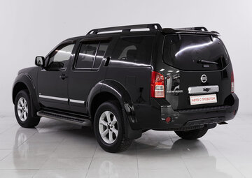 Nissan Pathfinder Вид 5