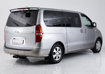 Hyundai Grand Starex Вид 5