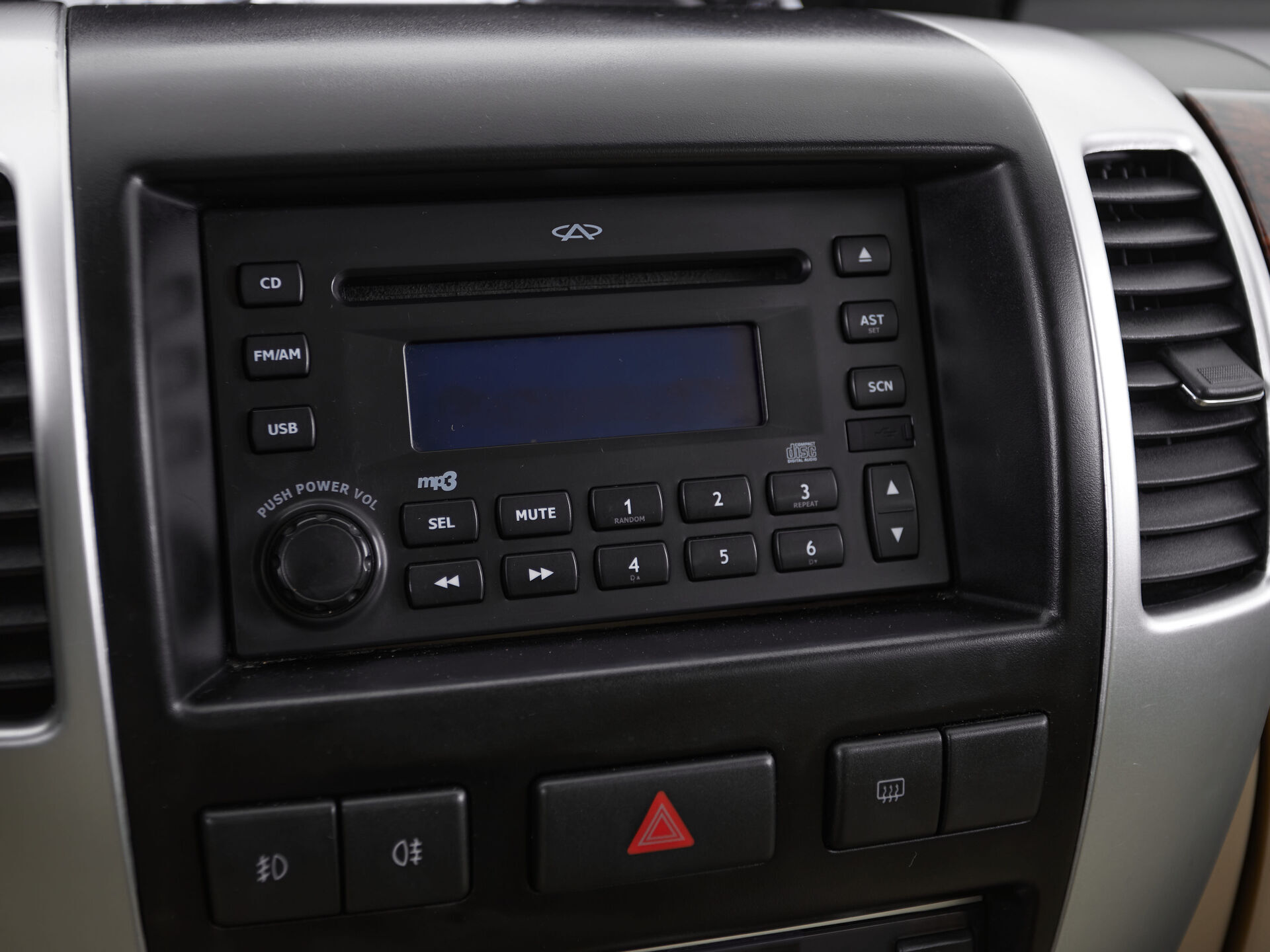 Chery CrossEastar (B14)