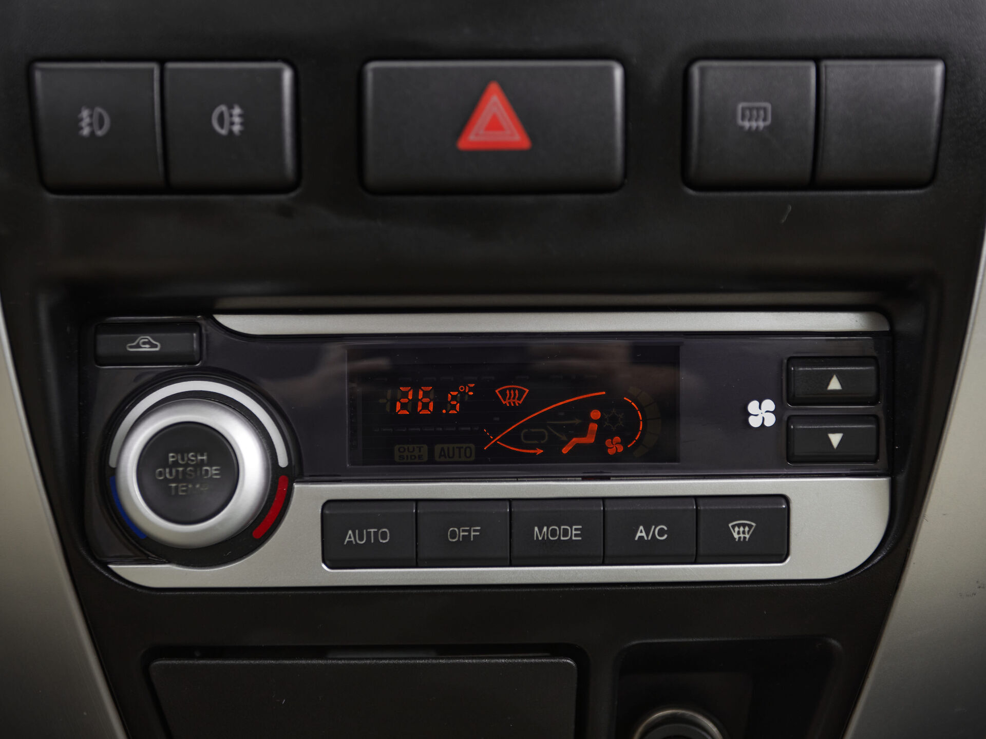 Chery CrossEastar (B14)