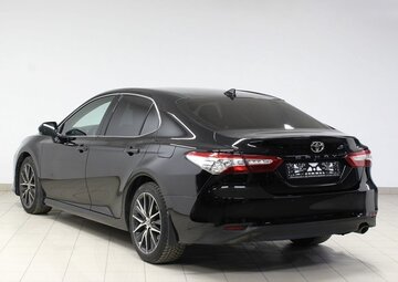 Toyota Camry Вид 4