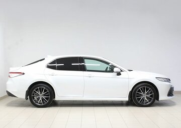 Toyota Camry Вид 3