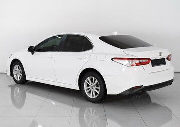 Toyota Camry Вид 3