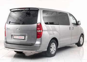 Hyundai Grand Starex Вид 4