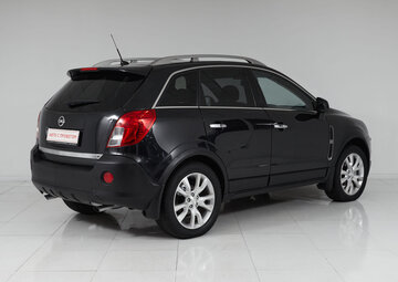 Opel Antara Вид 5