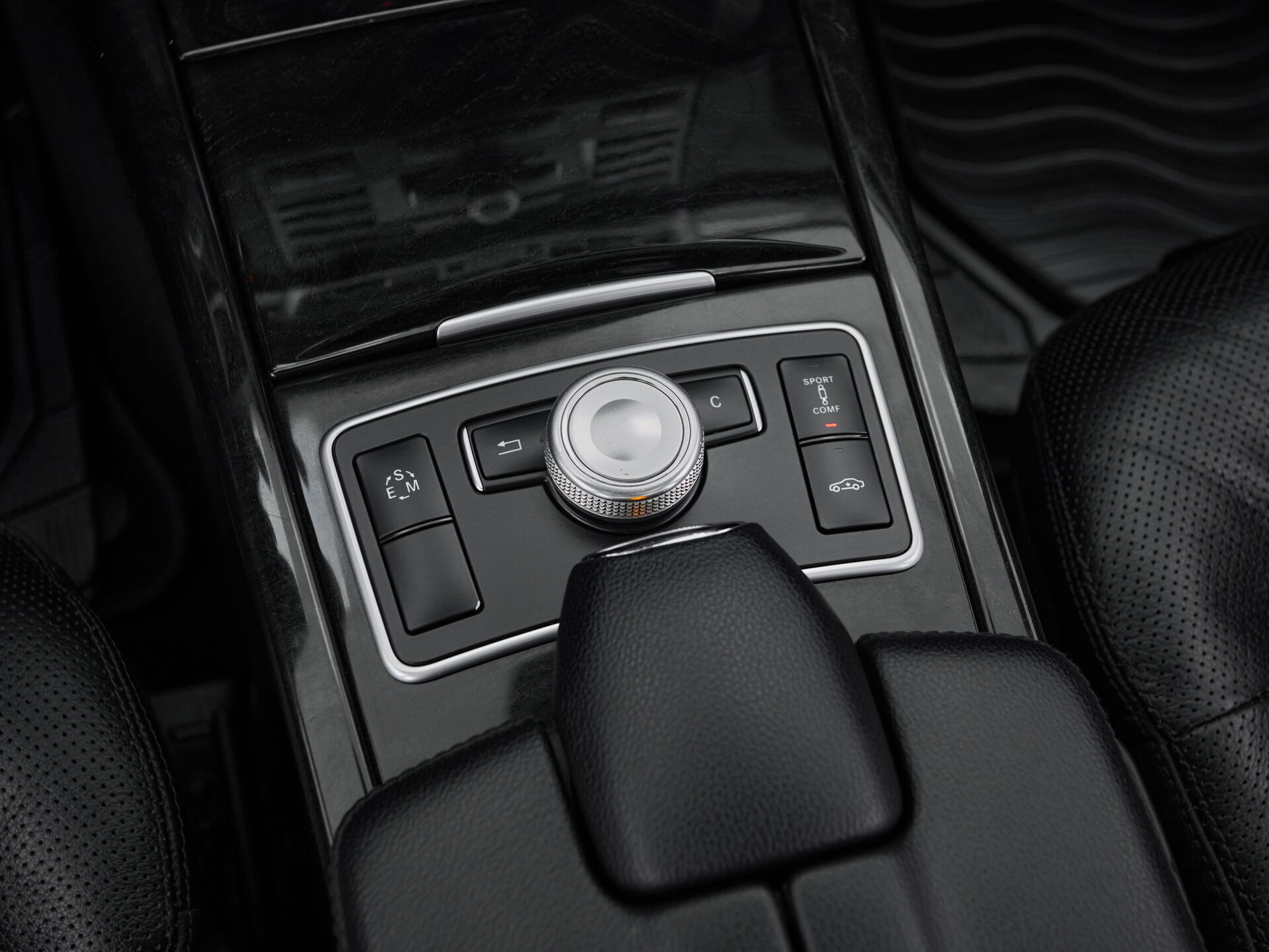 Mercedes benz E-Класс