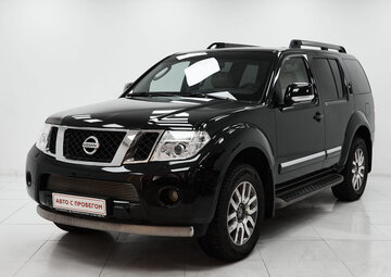 Nissan Pathfinder Вид 1