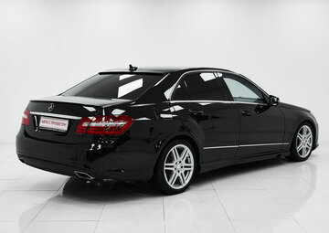 Mercedes benz E-Класс Вид 4