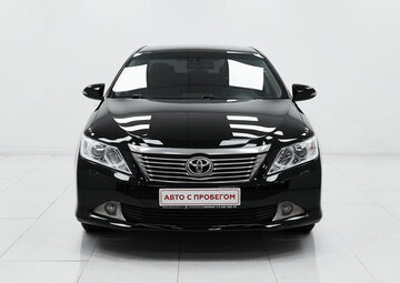 Toyota Camry Вид 2