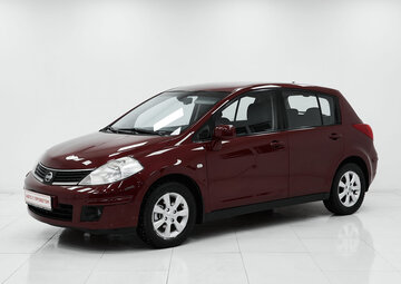 Nissan Tiida Вид 1