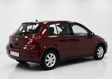 Nissan Tiida Вид 4