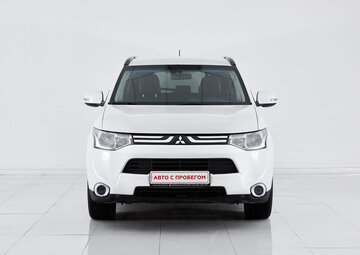 Mitsubishi Outlander Вид 2