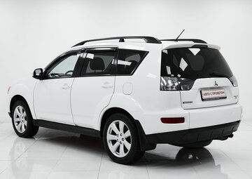 Mitsubishi Outlander Вид 4